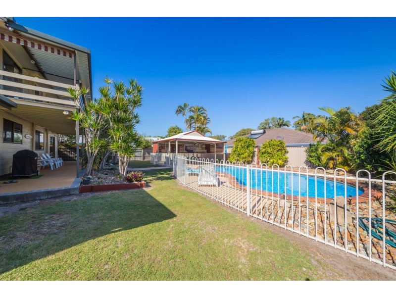 5 Hazell Avenue, Banksia Beach QLD 4507