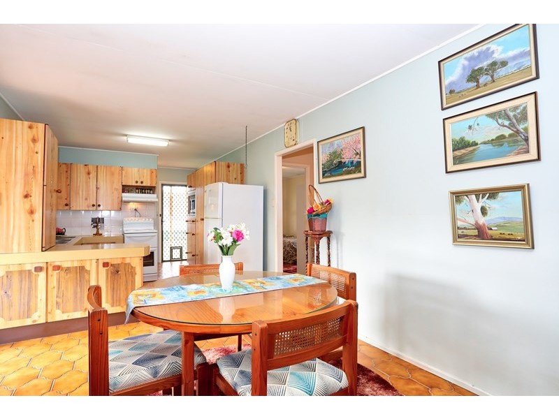 16 Avon Avenue, Banksia Beach QLD 4507
