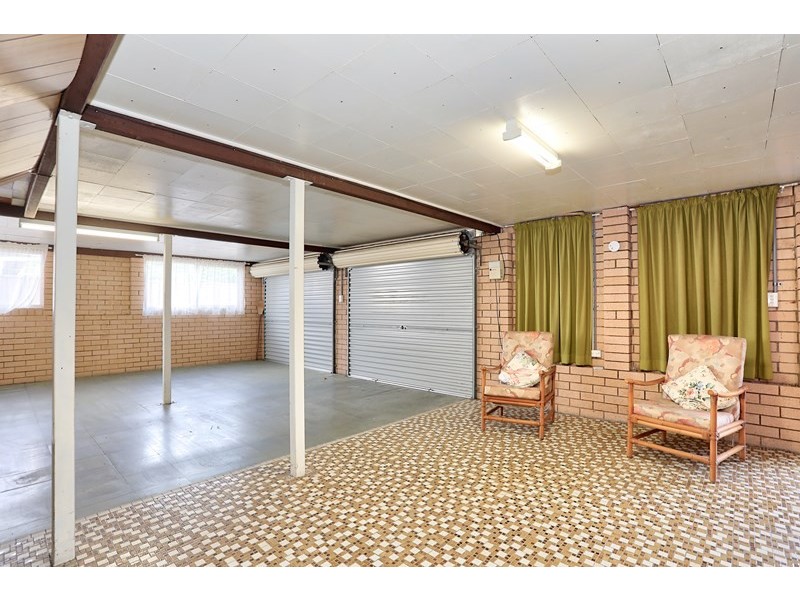 16 Avon Avenue, Banksia Beach QLD 4507