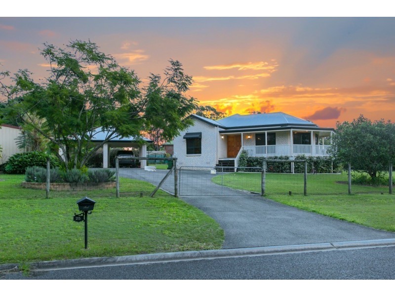 25 Mulligan Crescent, Elimbah QLD 4516