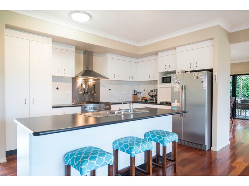 25 Mulligan Crescent, Elimbah QLD 4516