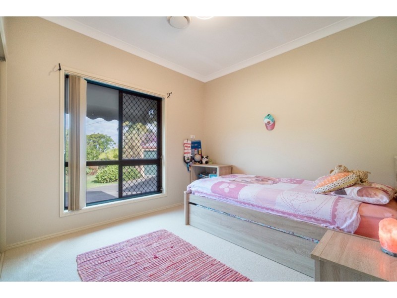 25 Mulligan Crescent, Elimbah QLD 4516