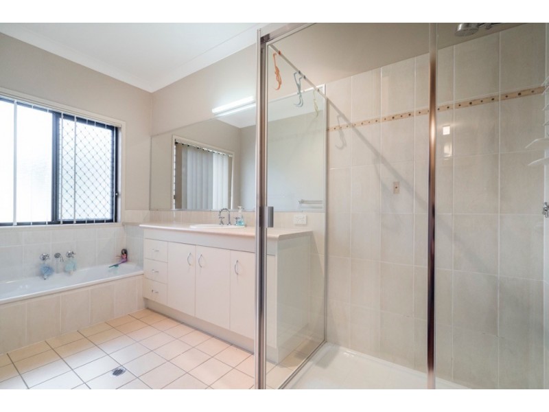 25 Mulligan Crescent, Elimbah QLD 4516