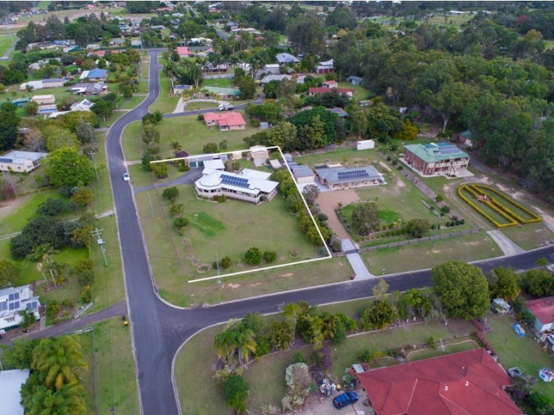 25 Mulligan Crescent, Elimbah QLD 4516