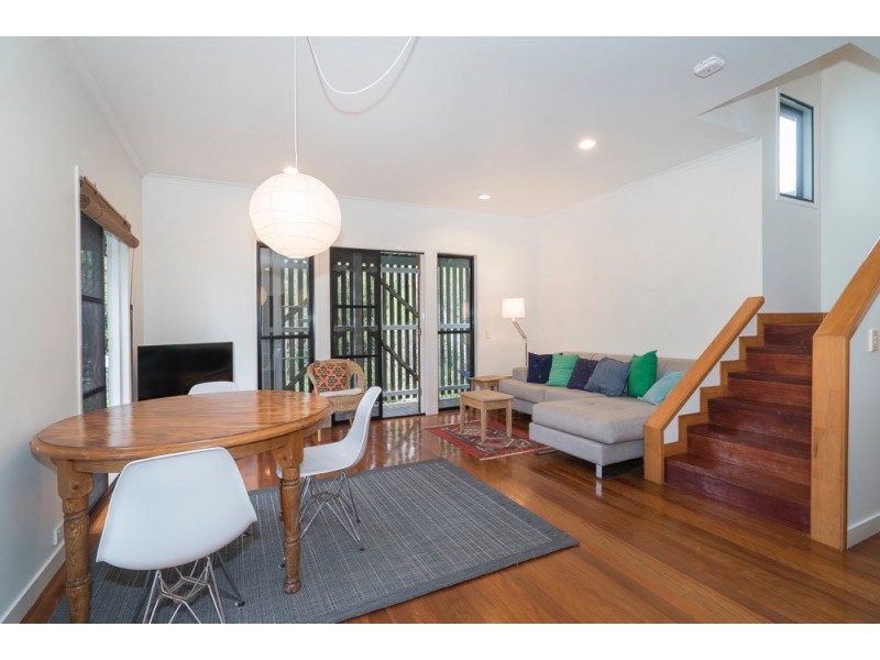 104 North Street, Woorim QLD 4507