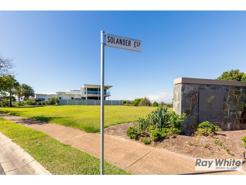 2 Solander Esplanade, Banksia Beach QLD 4507