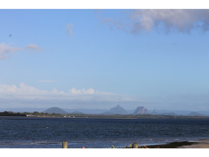 2 Solander Esplanade, Banksia Beach QLD 4507