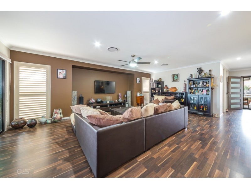 67 Headsail Drive, Banksia Beach QLD 4507