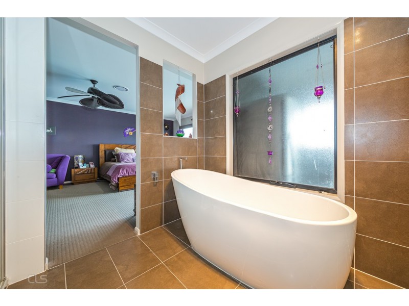 67 Headsail Drive, Banksia Beach QLD 4507