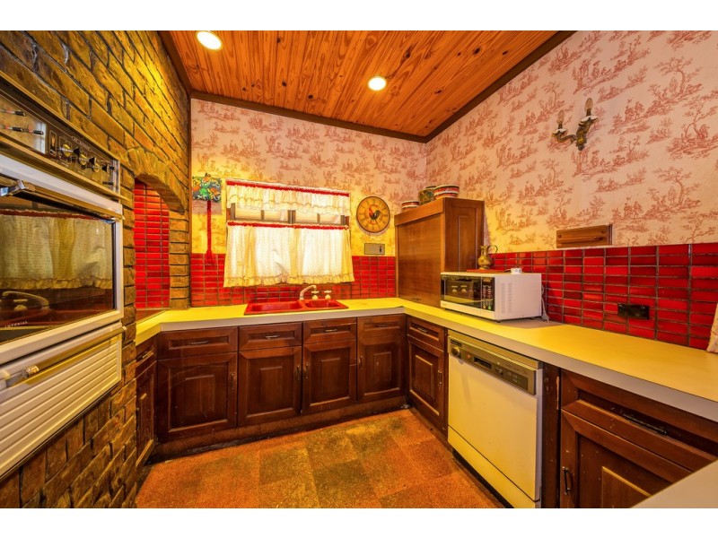 1 Faye Road, Bellmere QLD 4510