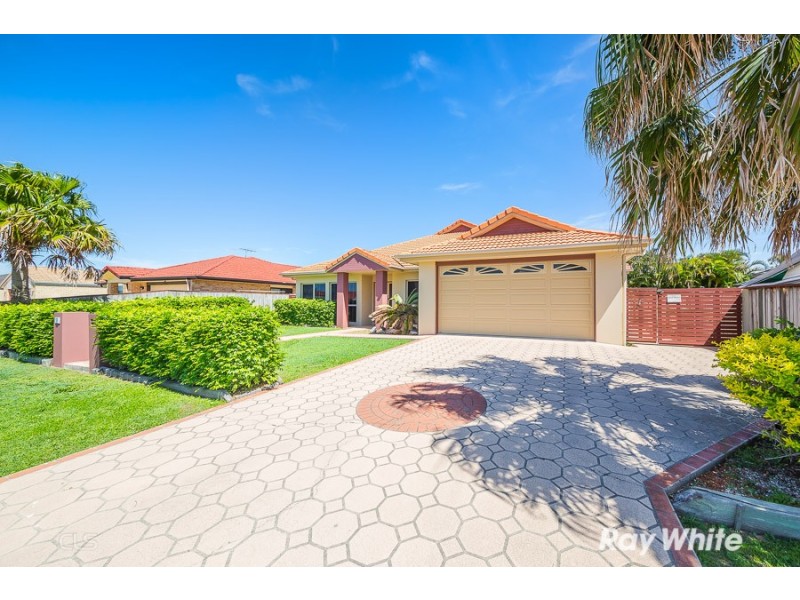11 Bilinga Court, Sandstone Point QLD 4511