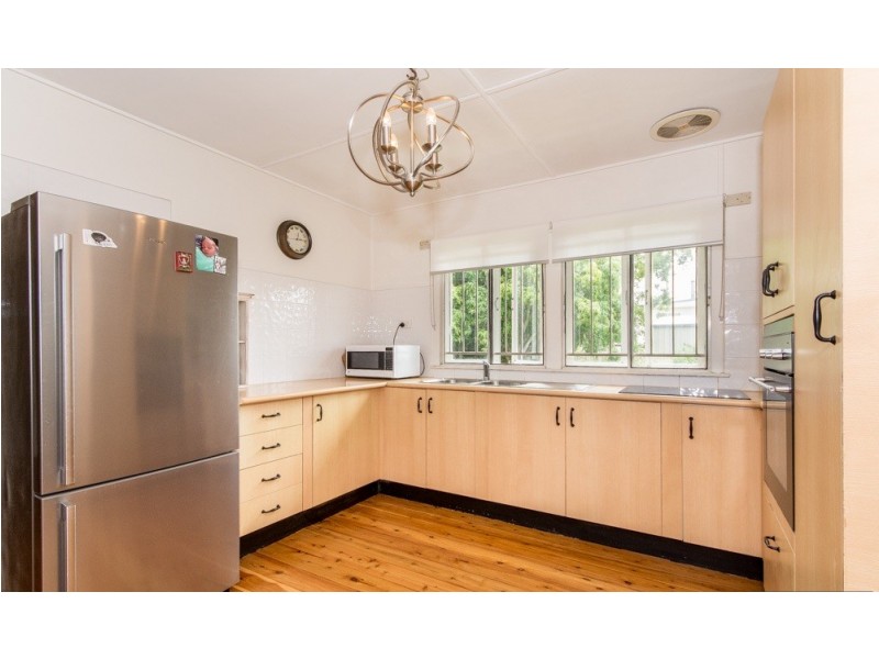 146 Moreton Terrace, Beachmere QLD 4510
