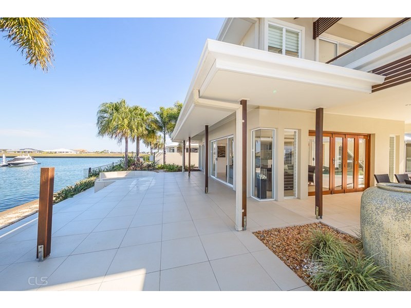 45 North Point, Banksia Beach QLD 4507