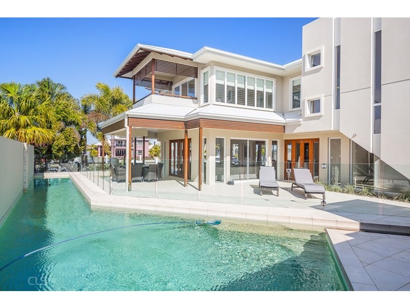 45 North Point, Banksia Beach QLD 4507