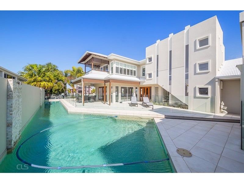 45 North Point, Banksia Beach QLD 4507