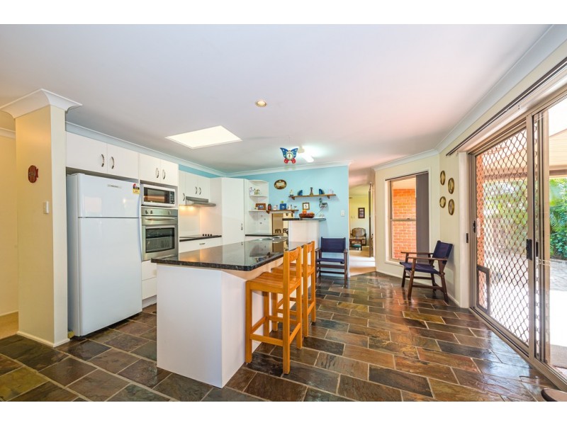 13 Lee Avenue, Bongaree QLD 4507