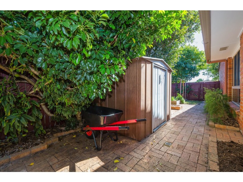 13 Lee Avenue, Bongaree QLD 4507