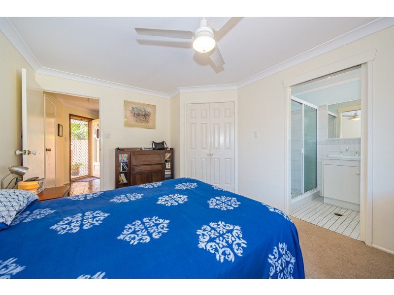 13 Lee Avenue, Bongaree QLD 4507