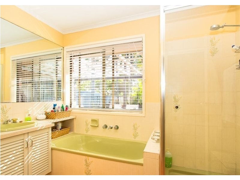 121 Boronia Drive, Bellara QLD 4507