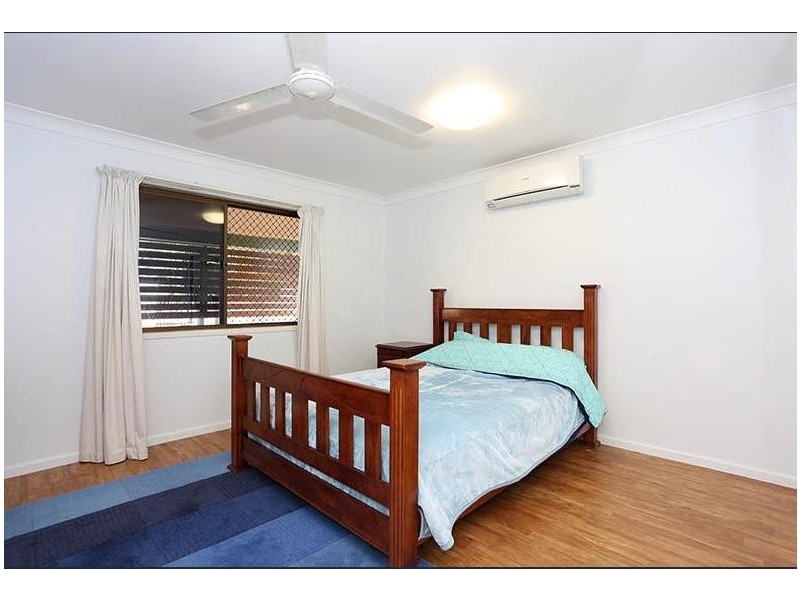 14 Endeavour Drive, Banksia Beach QLD 4507