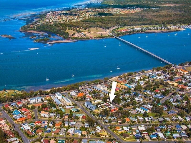 5 Roggen Street, Bongaree QLD 4507