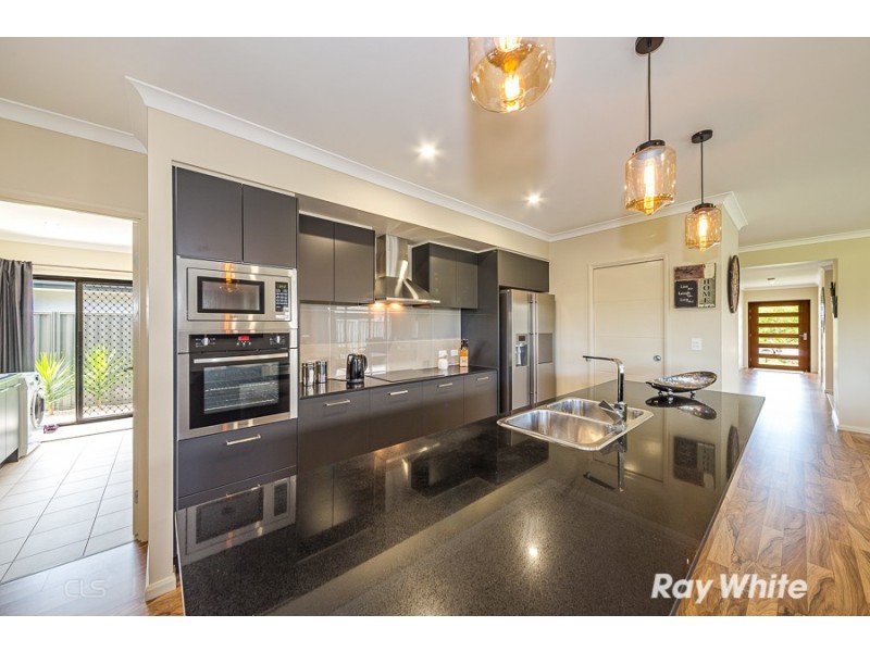 94 Foxtail Crescent, Banksia Beach QLD 4507