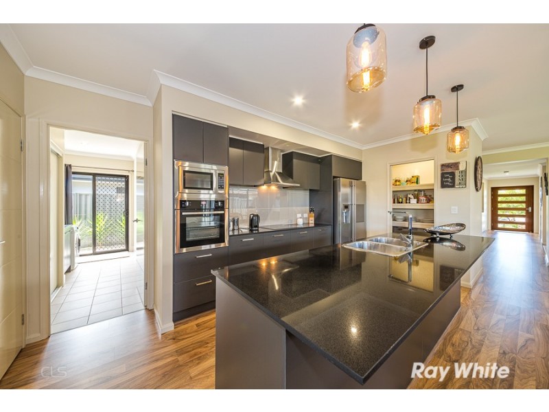 94 Foxtail Crescent, Banksia Beach QLD 4507