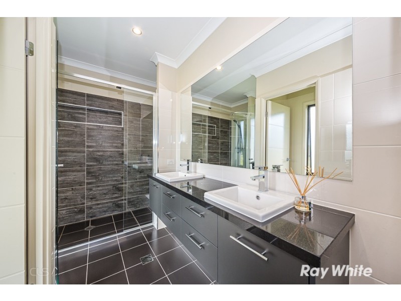 94 Foxtail Crescent, Banksia Beach QLD 4507