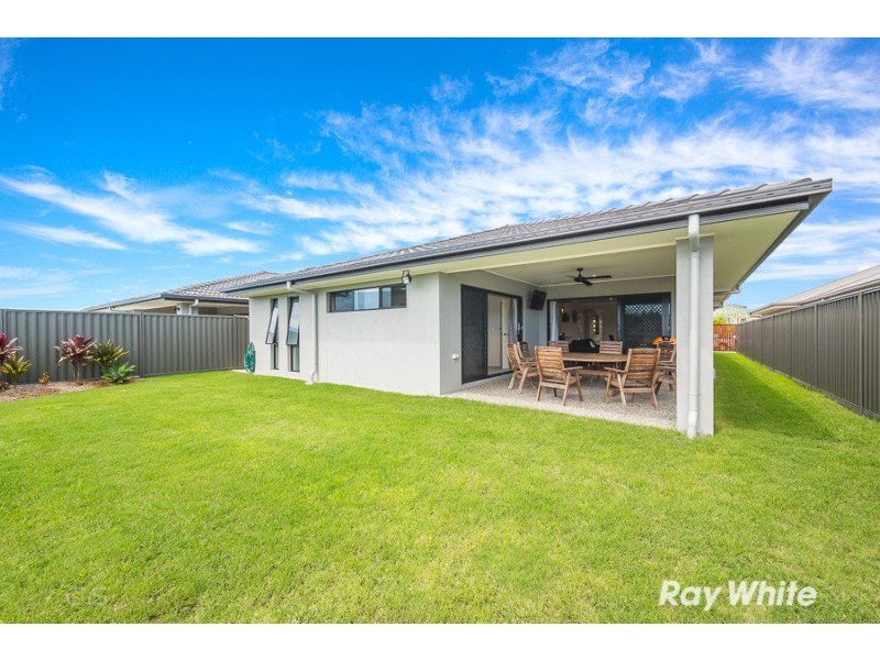 94 Foxtail Crescent, Banksia Beach QLD 4507