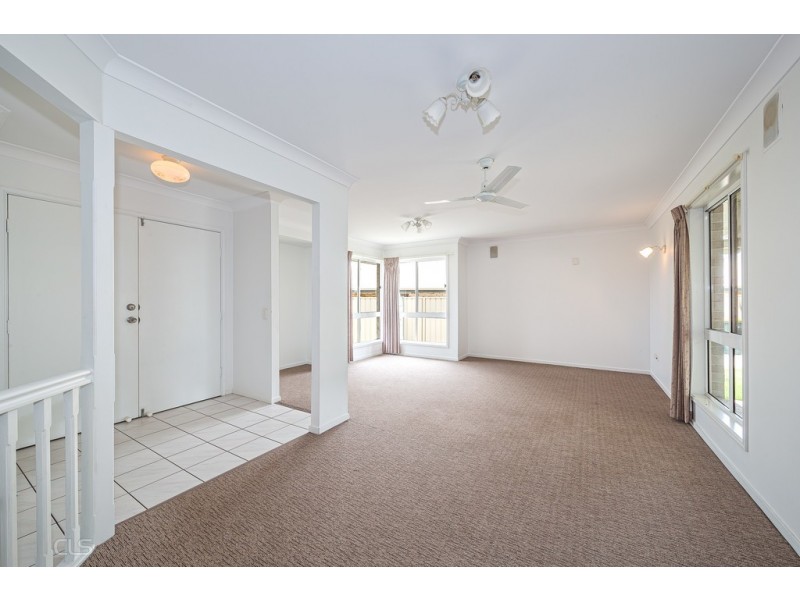 8 Sanctuary Court, Bongaree QLD 4507