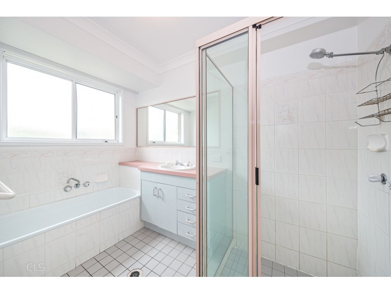 8 Sanctuary Court, Bongaree QLD 4507