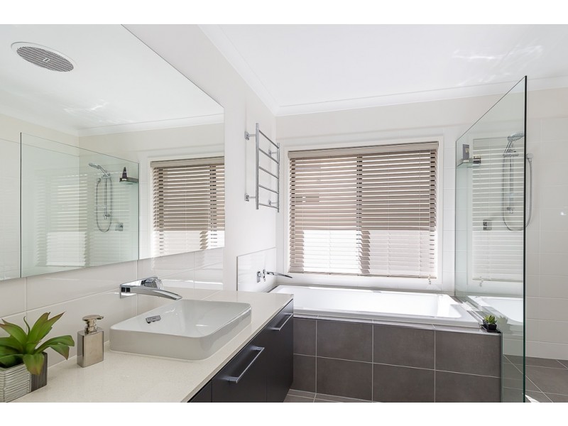 21 The Landing, Banksia Beach QLD 4507