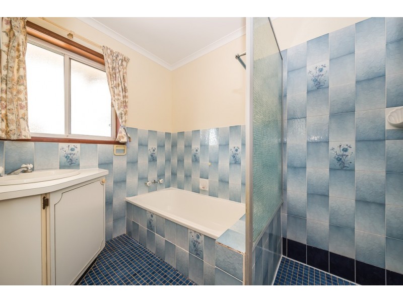17 Pelican Street, Bellara QLD 4507