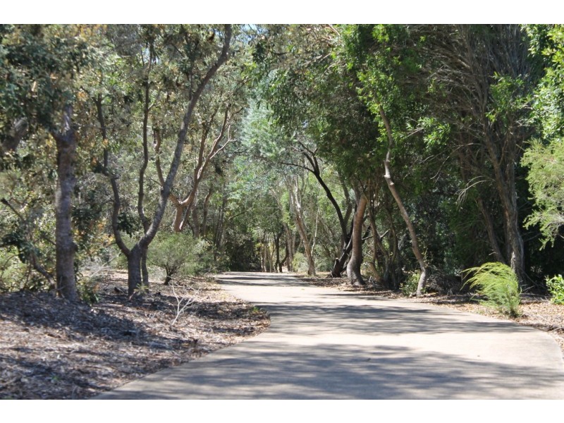 22-24 Ningi Waters Drive, Ningi QLD 4511