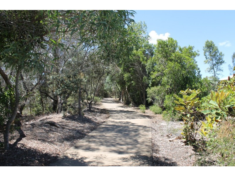 22-24 Ningi Waters Drive, Ningi QLD 4511