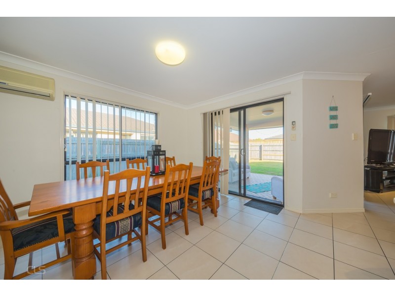 41 Sandheath Place, Ningi QLD 4511