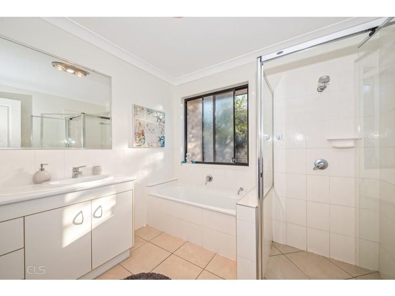 41 Sandheath Place, Ningi QLD 4511