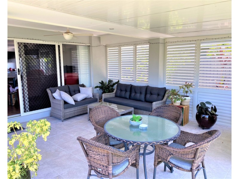 6 Beaufort Circuit, Banksia Beach QLD 4507