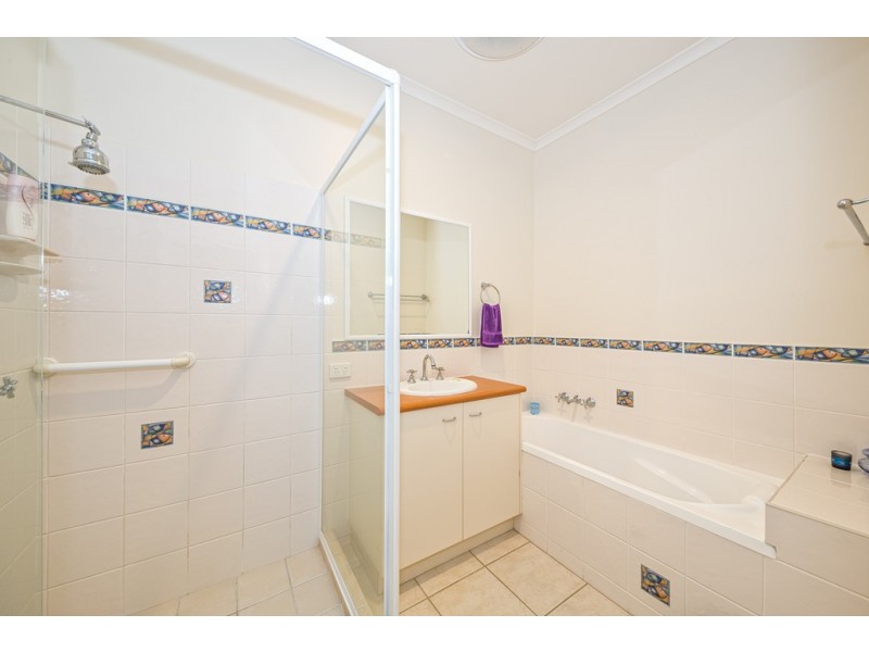 2/63 Pacific Drive, Banksia Beach QLD 4507