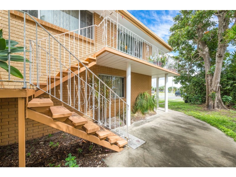 24 Ferguson Avenue, Bongaree QLD 4507