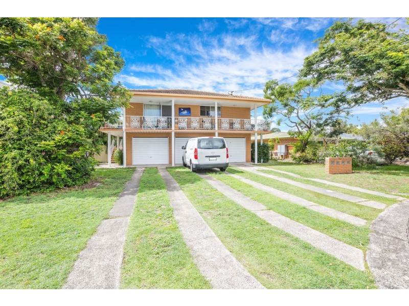 24 Ferguson Avenue, Bongaree QLD 4507