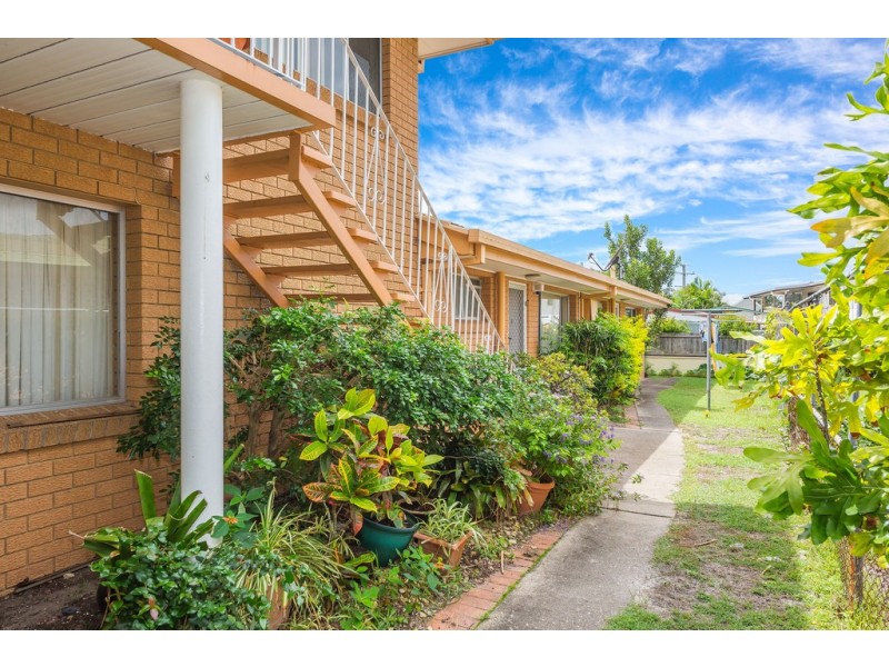 24 Ferguson Avenue, Bongaree QLD 4507