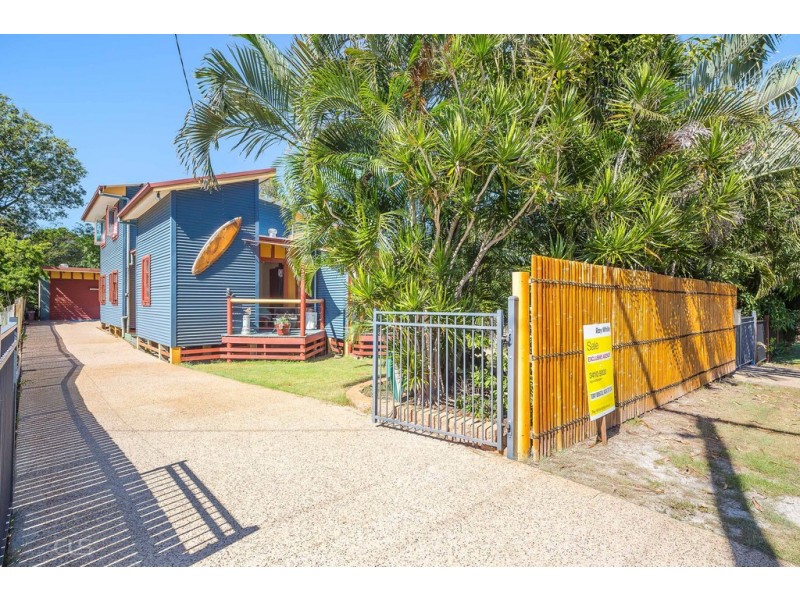 13 Hutchinson Street, Woorim QLD 4507