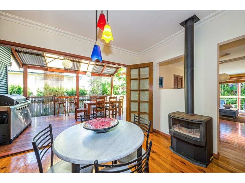 13 Hutchinson Street, Woorim QLD 4507