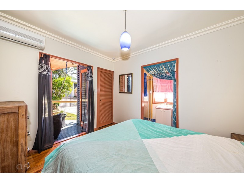 13 Hutchinson Street, Woorim QLD 4507