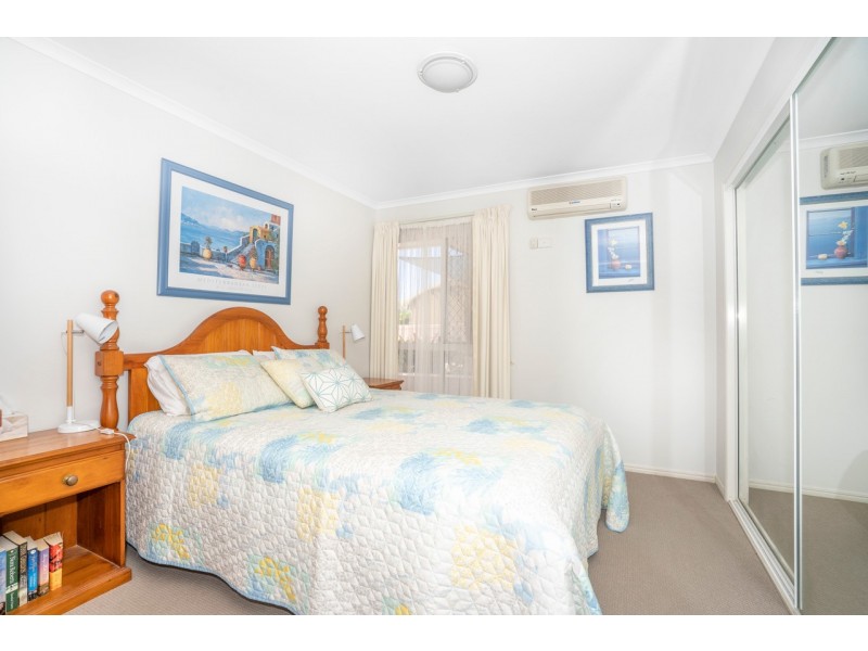 60 Cosmos Avenue, Banksia Beach QLD 4507