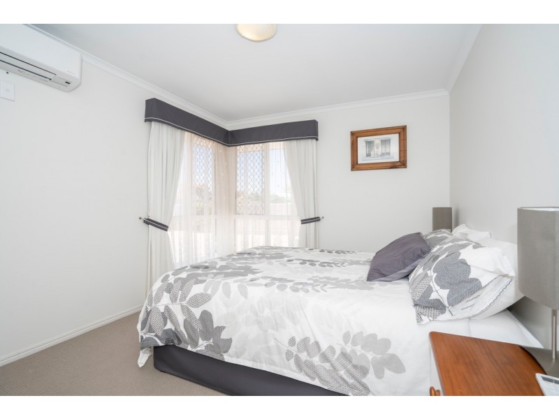 60 Cosmos Avenue, Banksia Beach QLD 4507