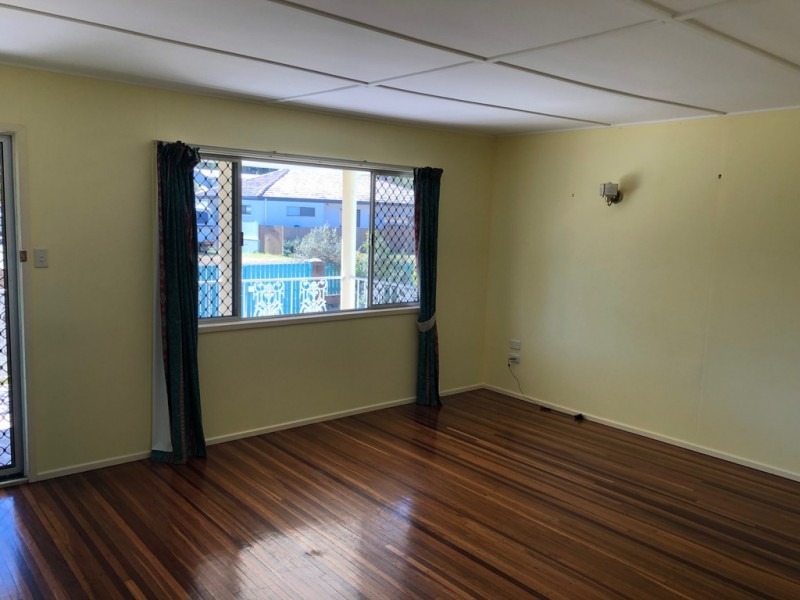 2 Clayton Street, Woorim QLD 4507