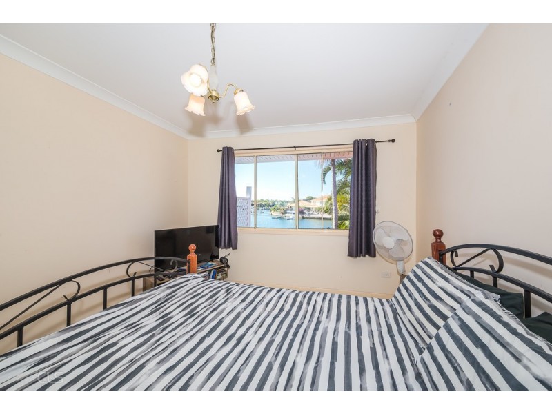 1/11 Norrland Court, Banksia Beach QLD 4507
