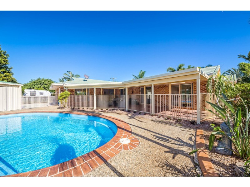 6 Longland Court, Woorim QLD 4507